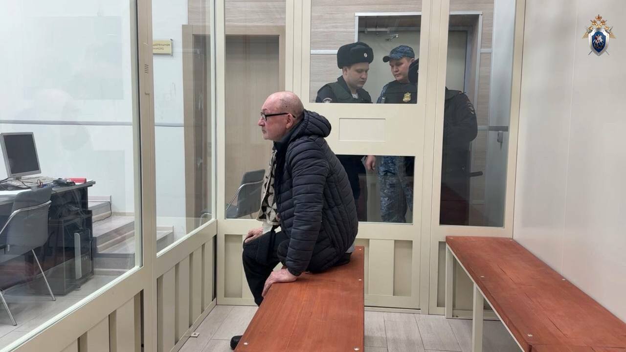 Жителя Стерлитамака посадили на 14 лет за двойное убийство из ревности Жителя Стерлитамака признали виновным в двойном...