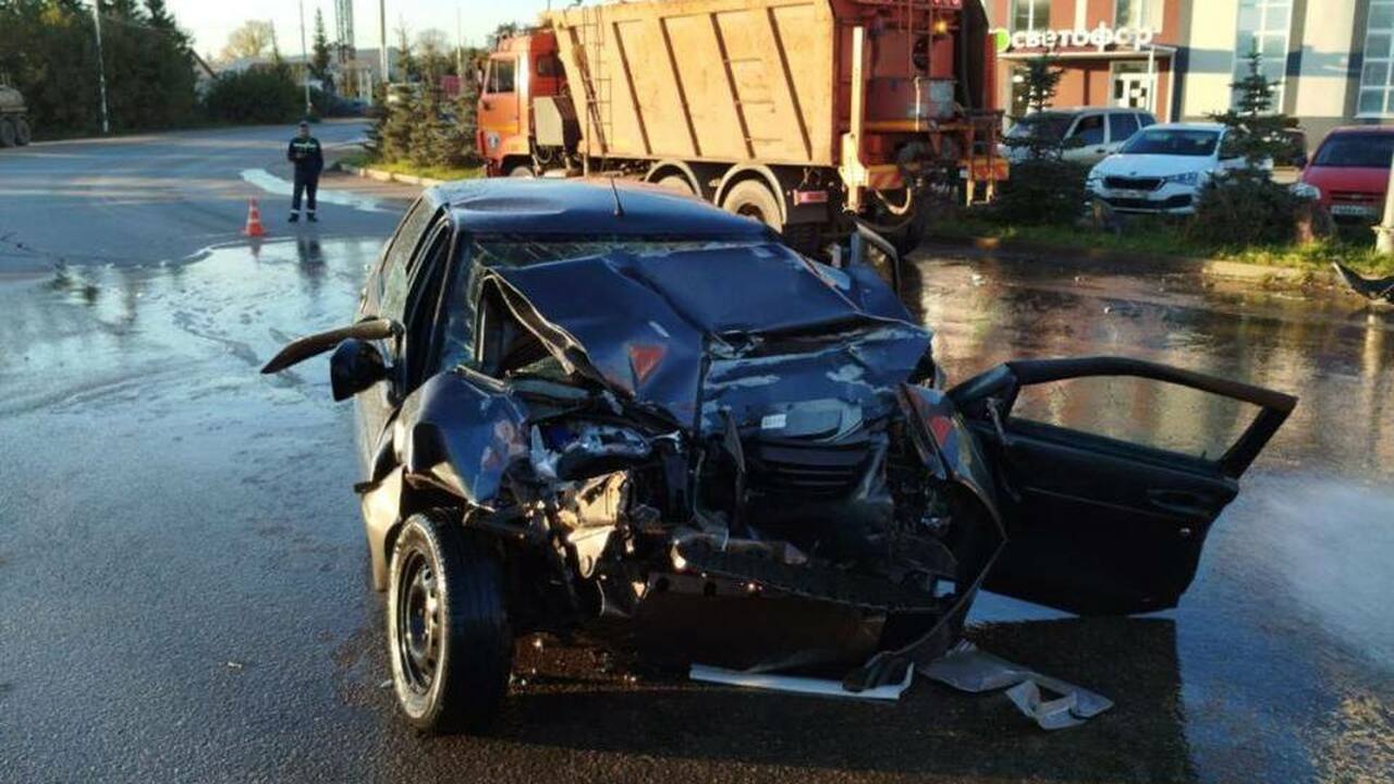 На улице Северной в Октябрьском вчера вечером п...