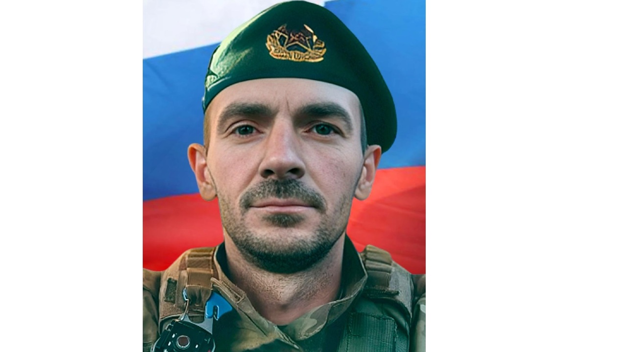В зоне СВО погиб сержант из Башкирии Динарис Сафаров В зоне спецоперации в начале июля погиб сержант...