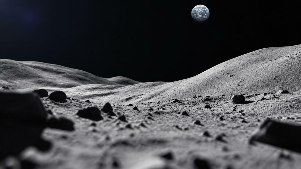 5 августа 2026 года ступень ракеты SpaceX Falco...
