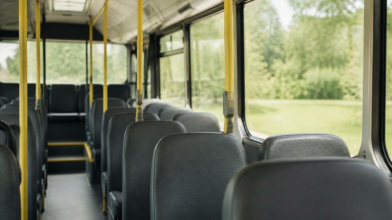 В Салавате три школьных автобуса не прошли проверку перед учебным годом Прокуратура Салавата и ГИБДД проверили школьные...