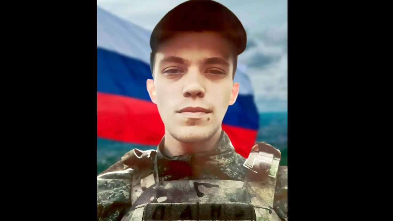 В Башкирии простятся с погибшим в зоне СВО 25-летним Евгением Лопуховым В Белорецке сегодня проводят в последний путь р...