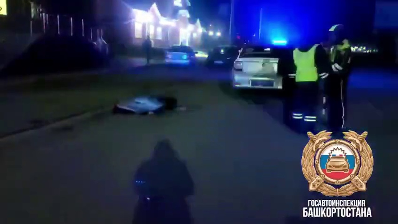 19-летняя девушка за рулем ВАЗ погибла в страшном ДТП в Башкирии В Бирске сегодня ночью произошло смертельное ДТ...