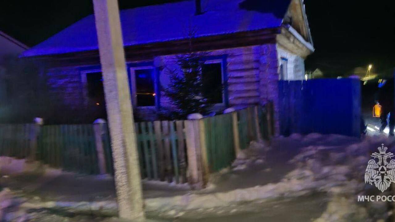 В деревне Нижнеидрисово, на улице Мидатгалина, ...