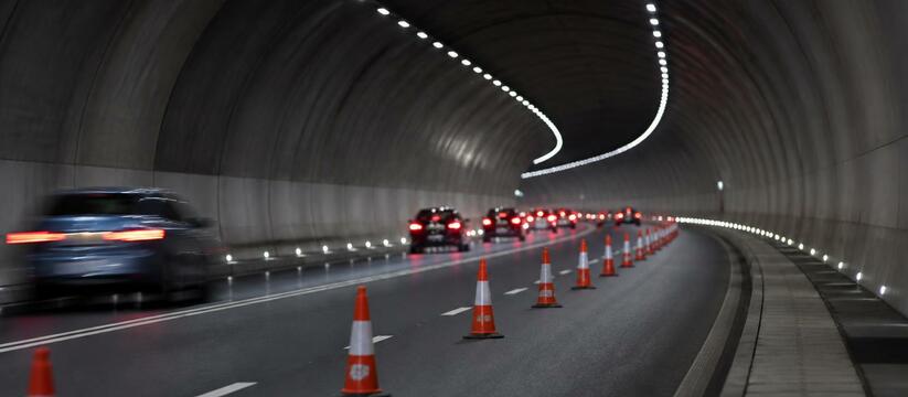 В Уфе продлили ограничения на Восточном выезде до конца октября В южном тоннеле Восточного выезда в Уфе продлил...