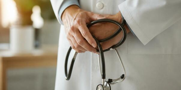 В Башкирии народных целителей заставят получать...