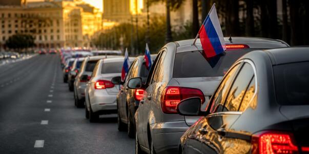 В Башкирии День флага России отметили автопробе...