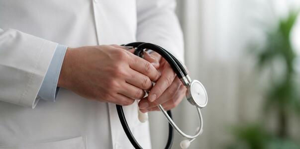 В Башкирии врачи спасли мужчину с ножевым ранен...