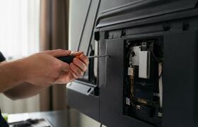 Владелец LG TV выдрал из него микрофон и Wi-Fi ...