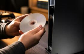 Xbox запустила программу превращения дисковых и...